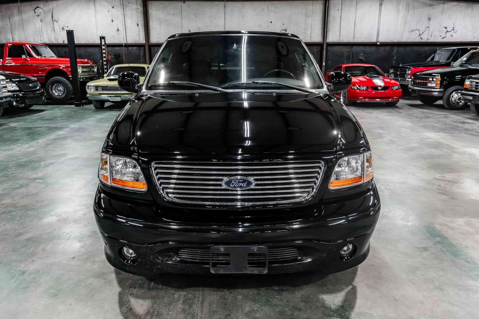 2002-Ford-F150-Black-1FTRW07352KC51898-40.jpg